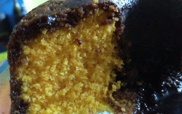 Bolo de cenoura de micro-ondas