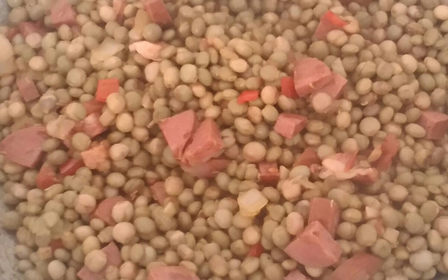 Toucinho com andu da cate