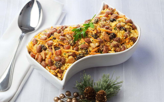 Farofa de feijão com bacon