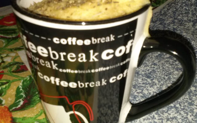 Bolo salgado de caneca