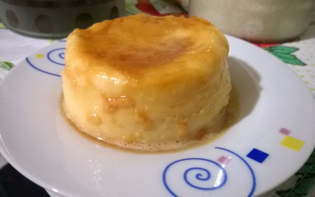 Pudim de micro-ondas na caneca