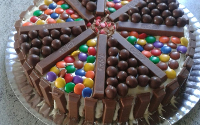 Bolo de Kit Kat à minha moda