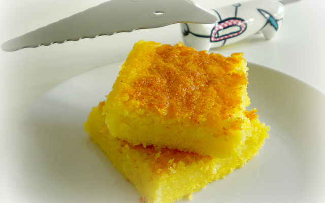 Bolo de fubá cremoso da Minalda