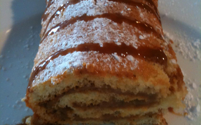 Rocambole de doce de leite