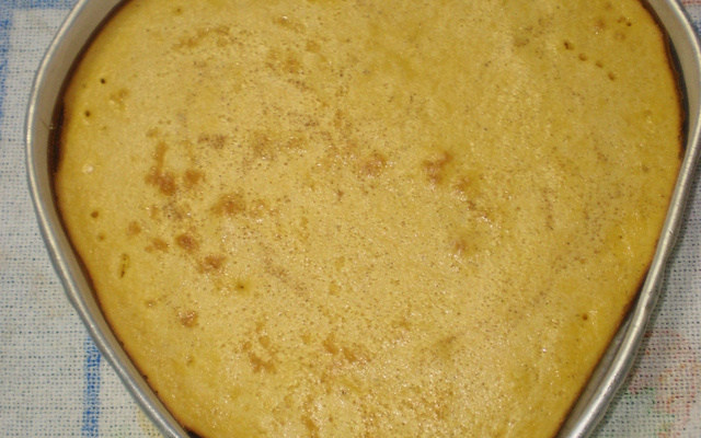 Bolo cremoso de milho verde