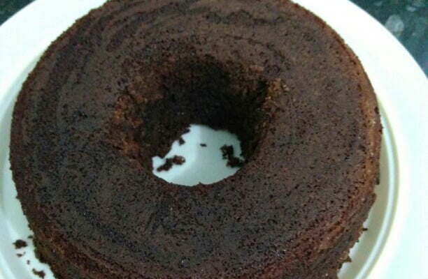Bolo de chocolate com aveia