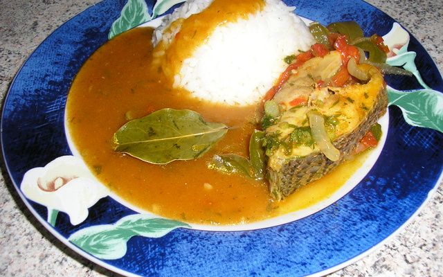 Deliciosa corvina com pirão