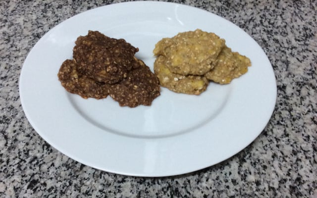 Biscoito de banana com ou sem chocolate