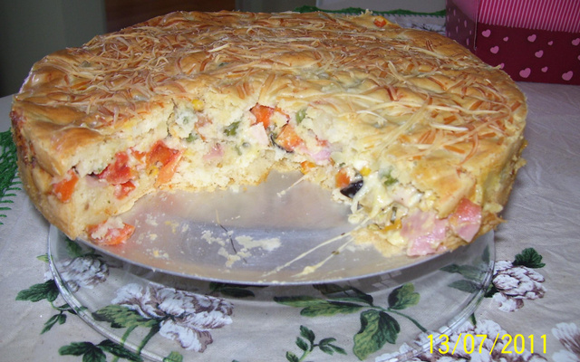 Torta de frios com legumes