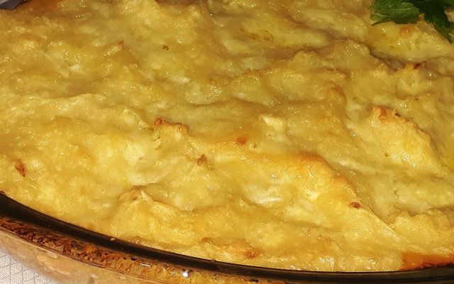 Escondidinho de frango com batata doce fit