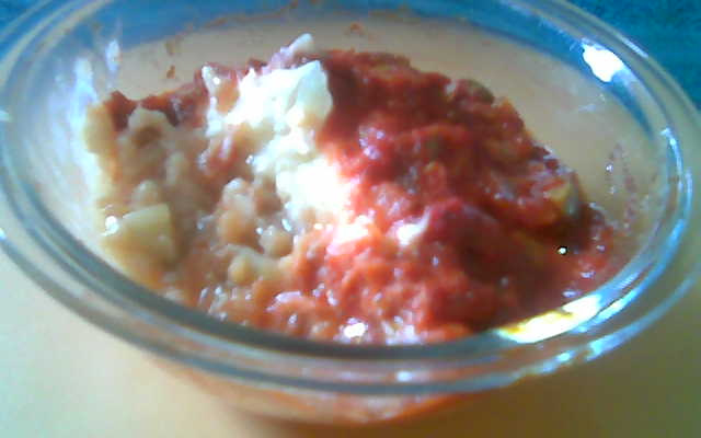 Camadas de purê de batata e soja