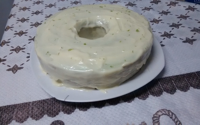 Bolo verde de limão