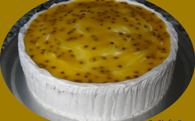 Bolo mousse de maracujá