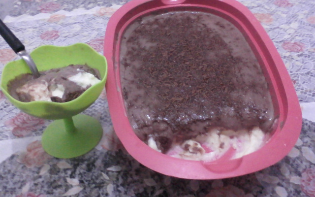 Sobremesa gelada tipo prestígio