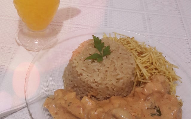 Estrogonofe de frango fácil