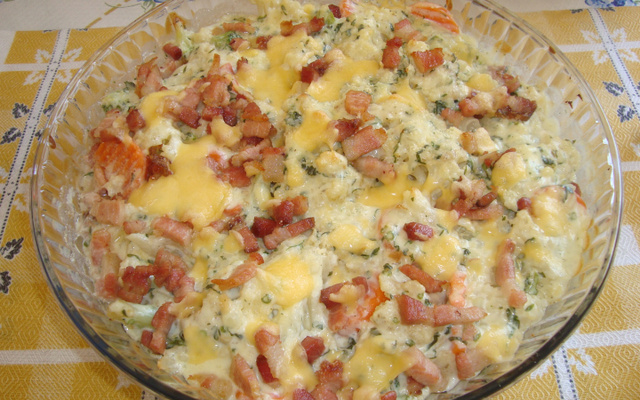 Couve-flor ao molho de requeijão