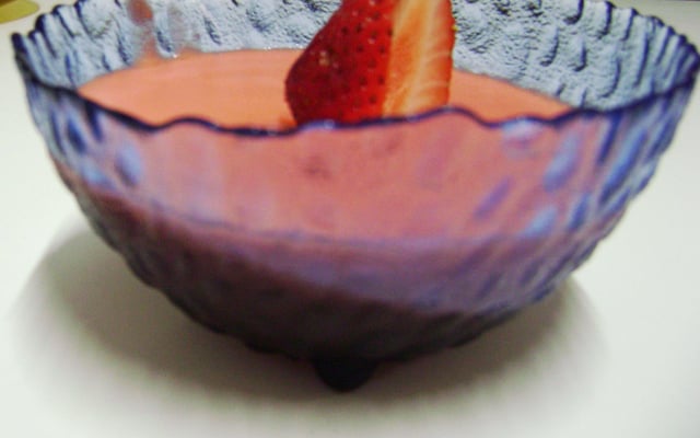 Gelatina com creme rosado