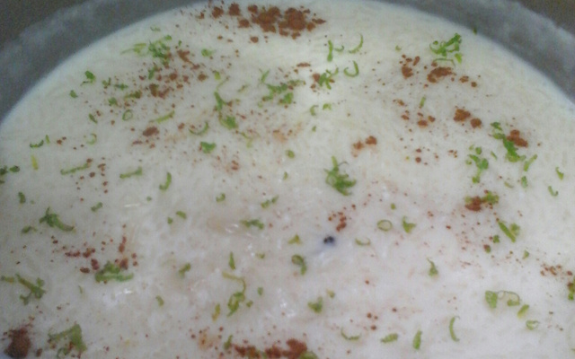 Arroz doce aromático (arroz com leite)