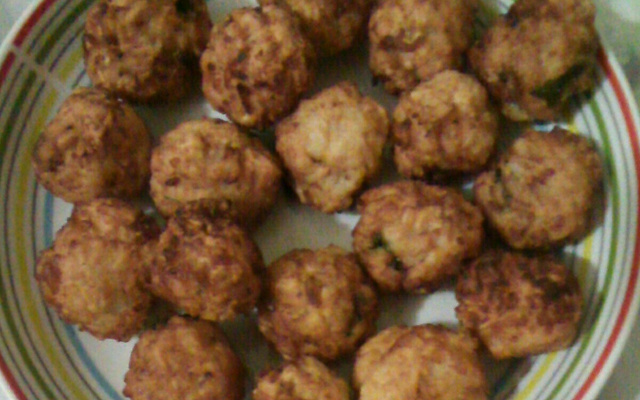 Bolinho de arroz simples da Valéria