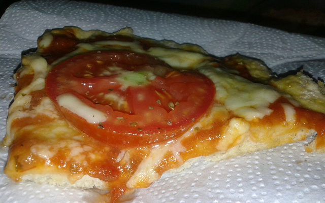 Pizza com 8 ingredientes