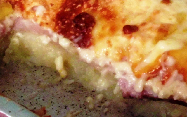 Batata com bacon e queijos de forno do Lino