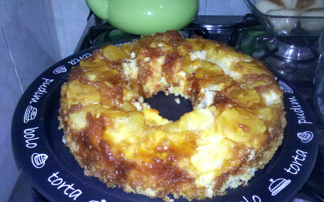 Bolo de Abacaxi