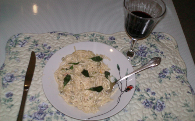 Miojo ao creme do Lennart