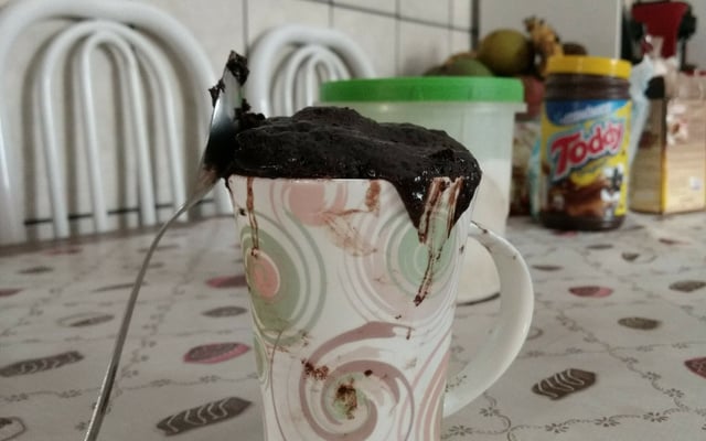 Bolo de caneca com cacau