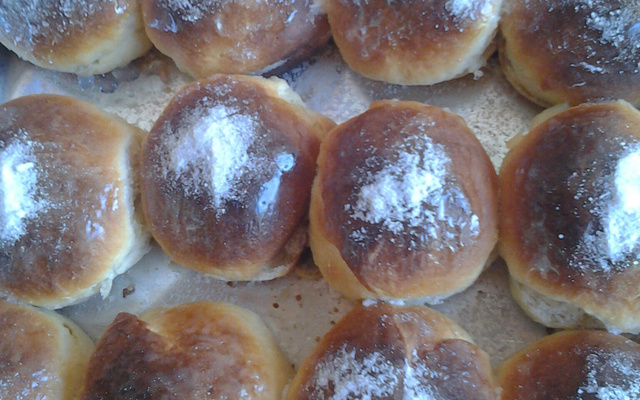 Sonho de creme (assado)