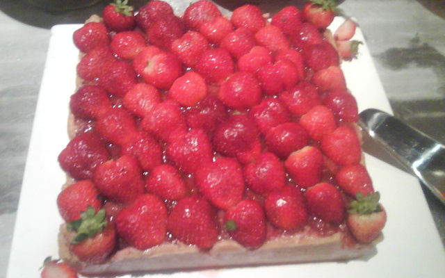 Torta de Morango com rosas