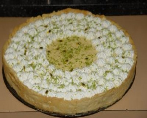 Torta mousse de maracujá com limão