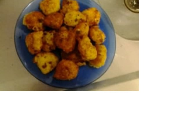 Bolinho de arroz recheado