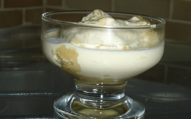 Sobremesa de leite condensado da Ly