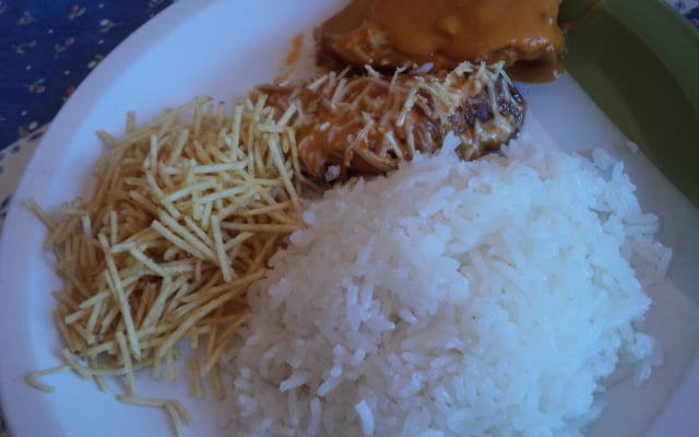 Lagarto ao molho de legumes gratinado