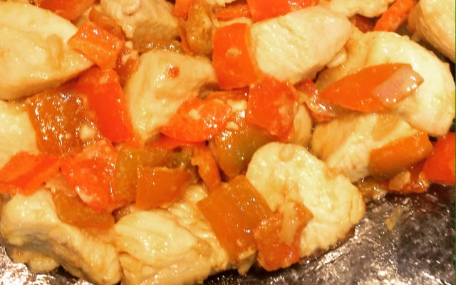 Picadinho de frango com pimentão