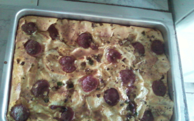 Torta de sal (carne moída e calabresa)