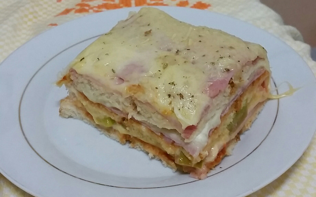 Sanduíche de forno rápido e cremoso