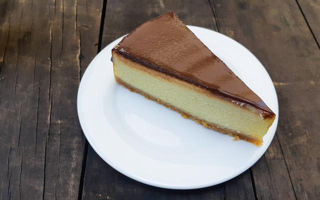 Mousse de limão com cobertura de Nutella 