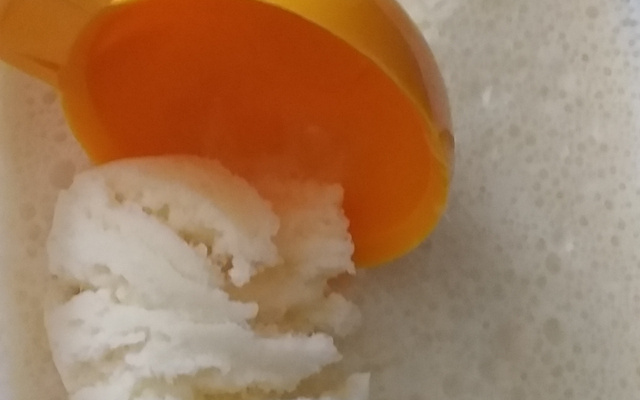 Sorvete de abacaxi e iogurte