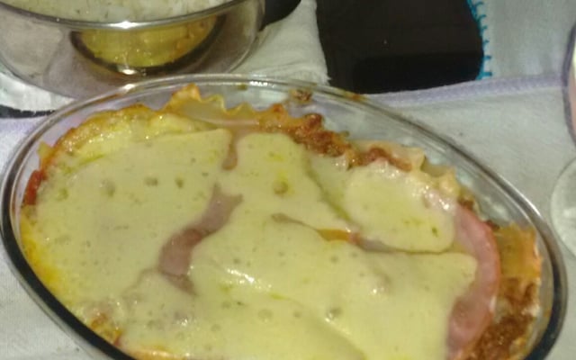 Lasanha à bolonhesa