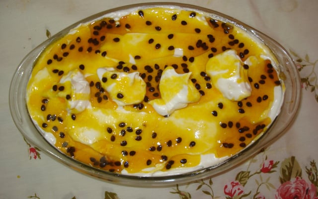 Pavê mousse de maracujá
