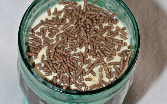 Taça pavê de brigadeiro com sorvete de creme