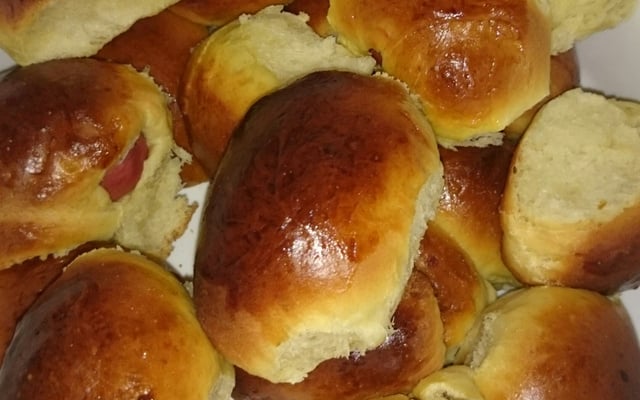 Pão para cachorro quente