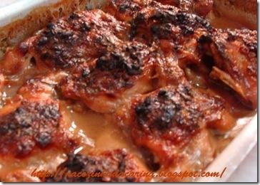 Frango assado ao creme de cebola e azeite