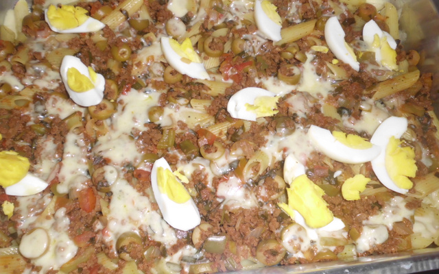 Macarrão com carne de soja