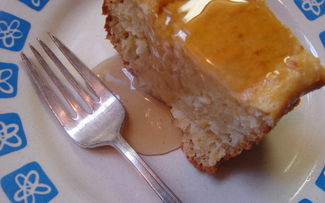 Bolo de milho com coco