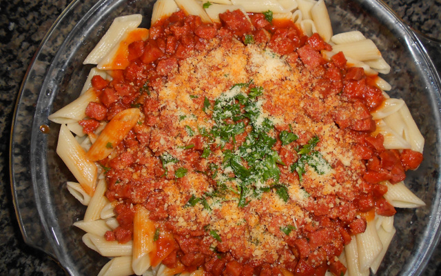 Penne ao molho de calabresa