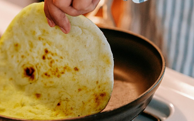 Receita Low Carb: Pão de Frigideira com Farinha de Amêndoas