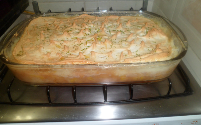 Doce de banana com suspiro