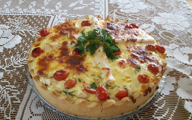 Quiche de palmito e alho-poró